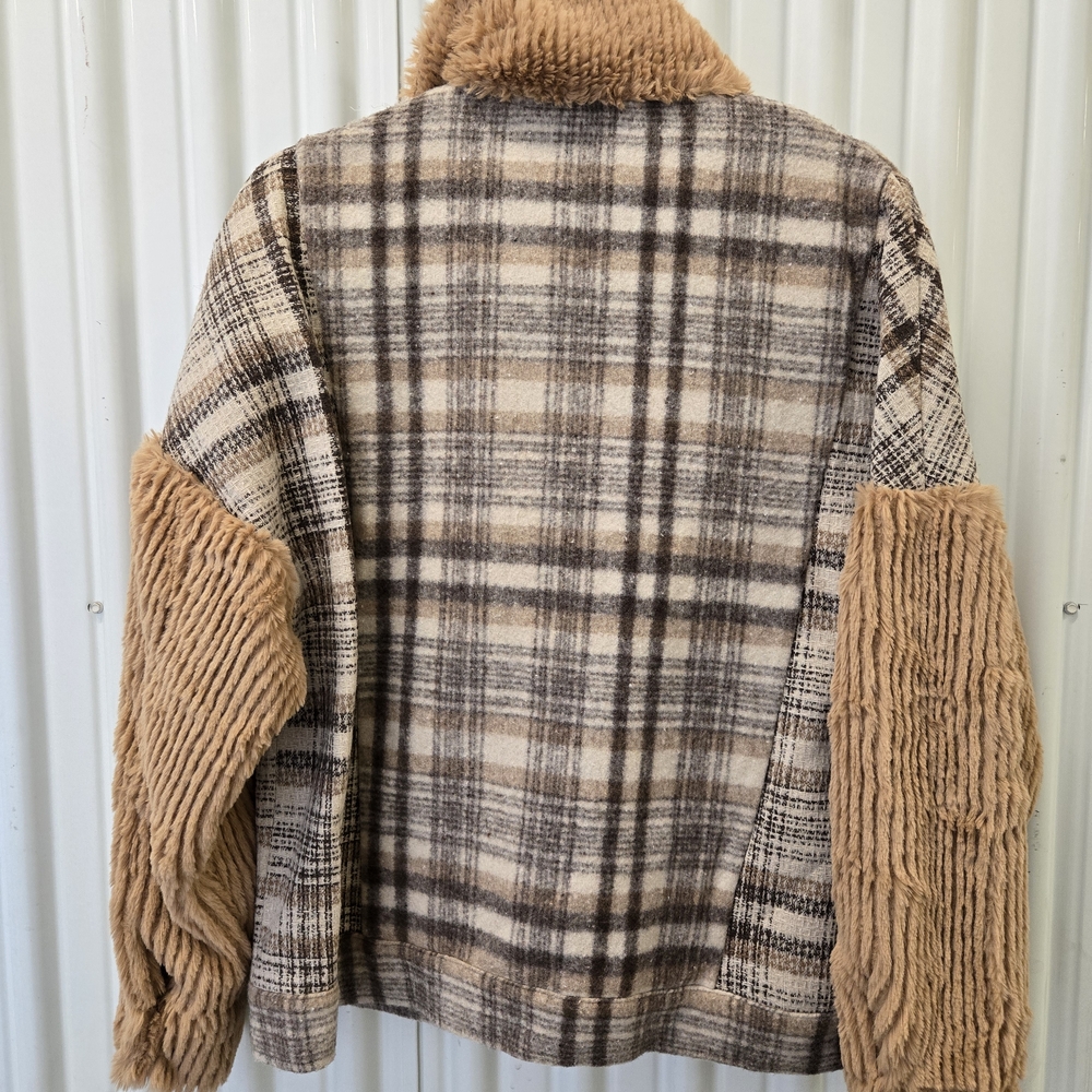 POL Plaid Teddy-Trim Jacket in Brown, Tan and Cream - Picture 6 of 6
